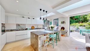 Kitchen- click for photo gallery